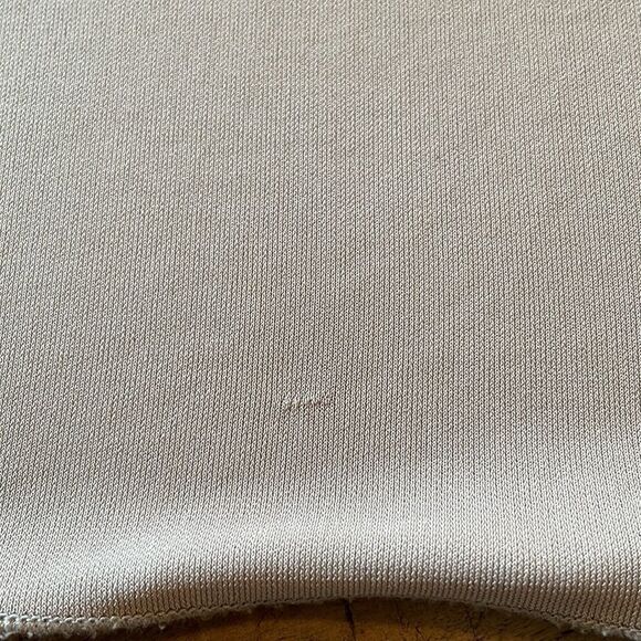 Chic made in Italy 🇮🇹 Cowl neck ARMANI COLLEZIONI Blouse moves 💃 with you! 🧑🎨 👀 - Picture 9 of 16